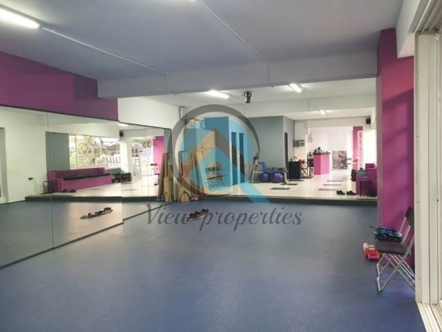 (For Sale) Commercial Retail Shop || Athens South/Palaio Faliro - 150 Sq.m, 160.000€ 